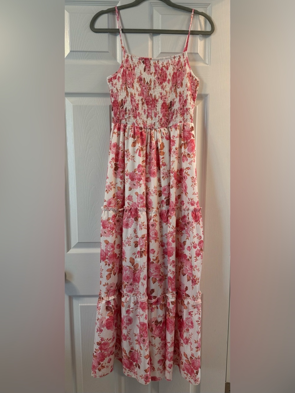 SHEIN Pink Floral Maxi Sundress with Tiered Skirt
